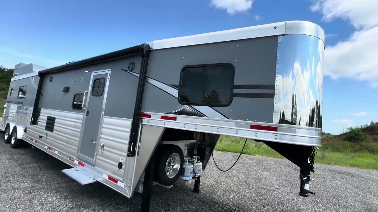 2025 Lakota Toy Hauler with Spread Axles