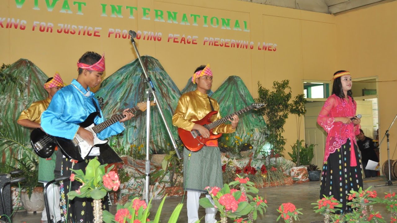 STIBA Band - Lagu Manggarai - SMAK Setia Bakti Ruteng - STIBA 2012 (7)