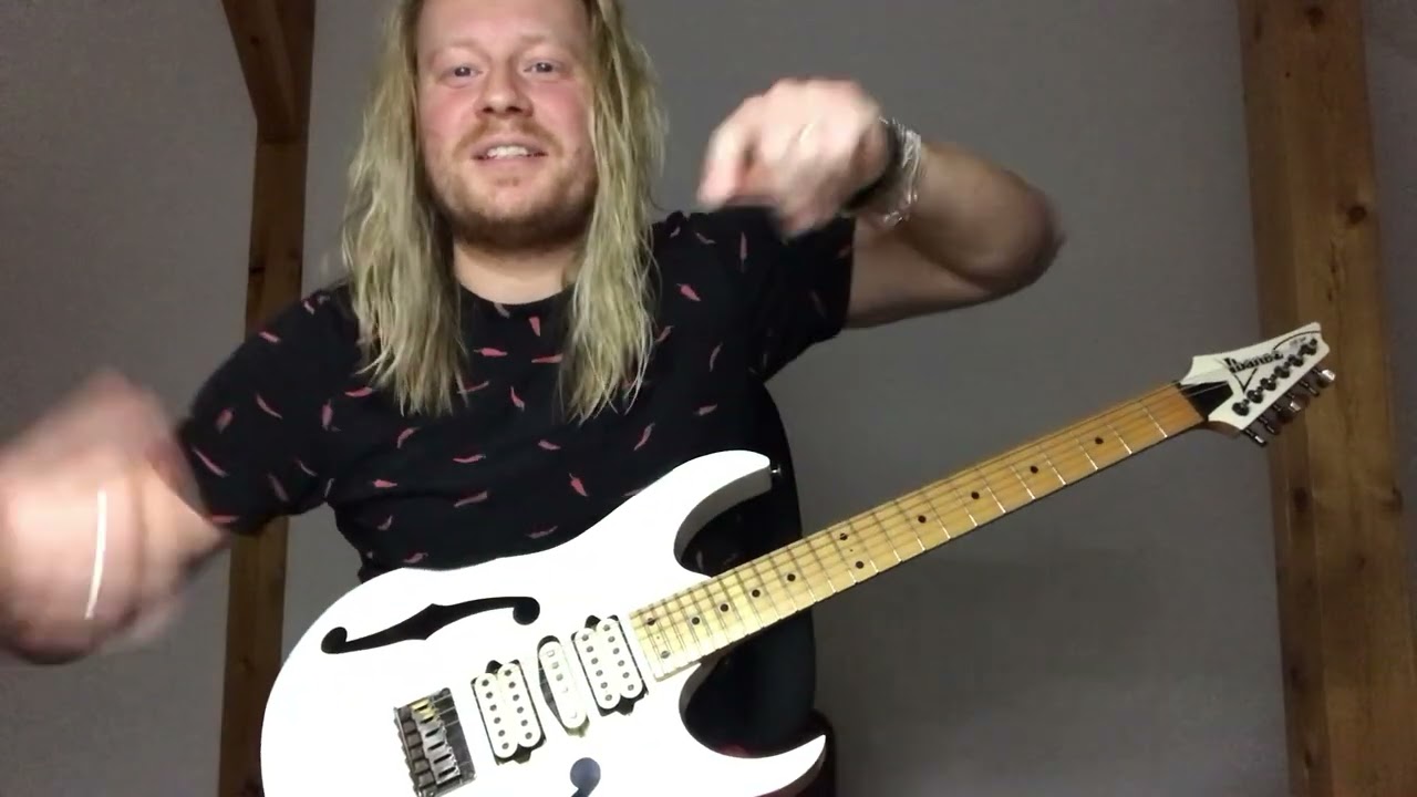 Adam Malík - 2.kytarová lekce (2.guitar lesson)