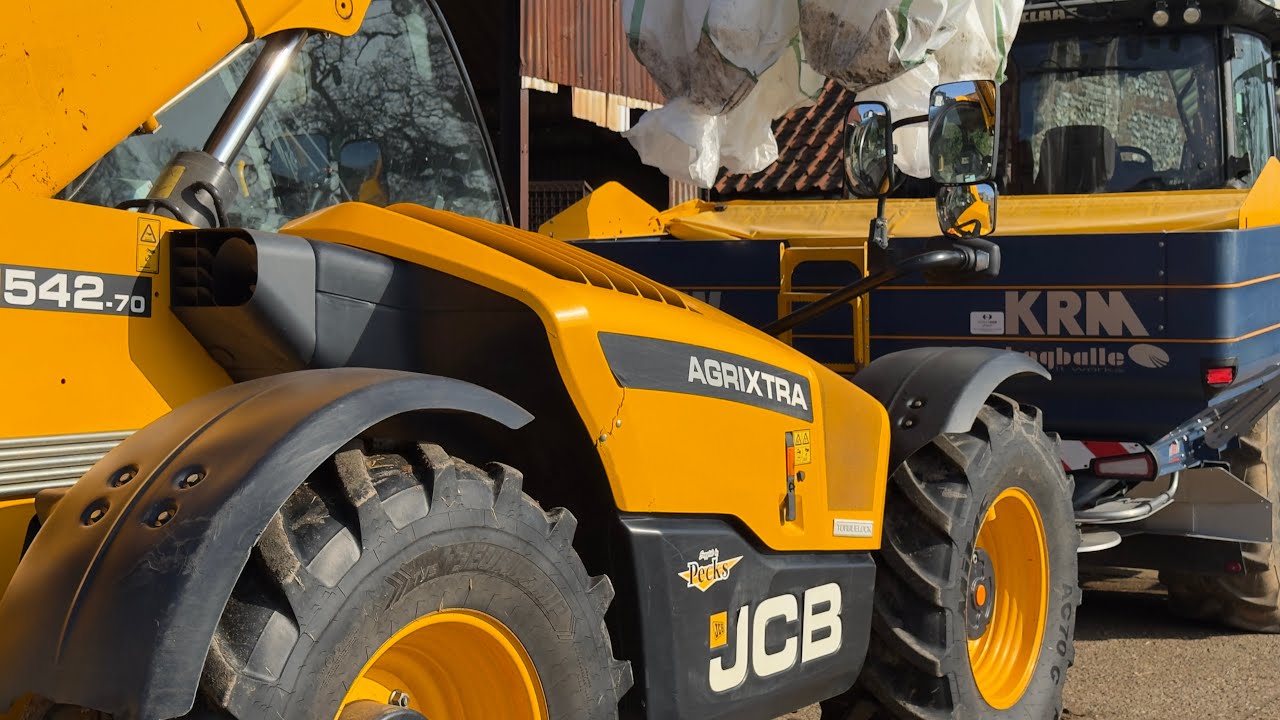 KRM SPREADER BIG ACRES COVERED
