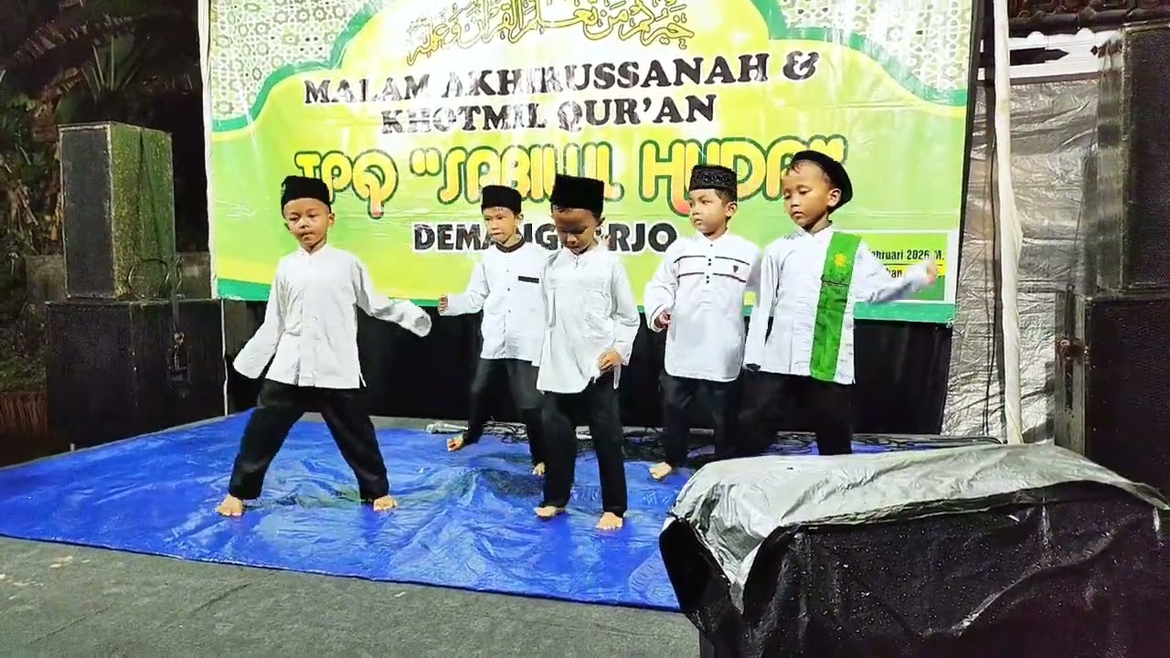 TARI TOBAT MAKSIAT ANAK TK LUCU