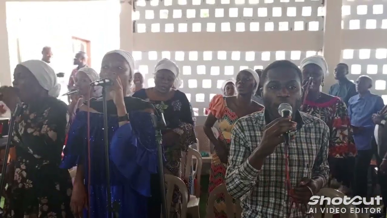 INSTANT LOUANGE A L'ÉGLISE MGE _Pasteur Rémy ANDZINDZA 