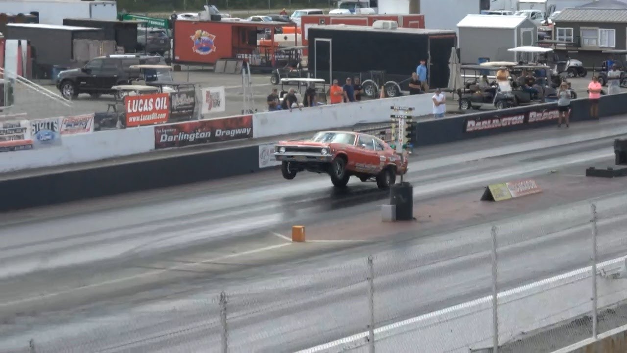 NHRA Stock Eliminator Rd.1-Finals at Darlington