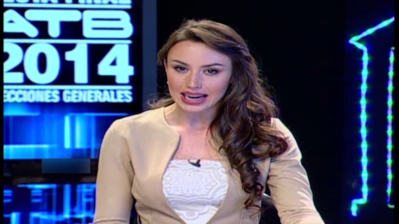 CLAUDIA ARCE LEMAITRE REEL TV HOST/NOTICIAS