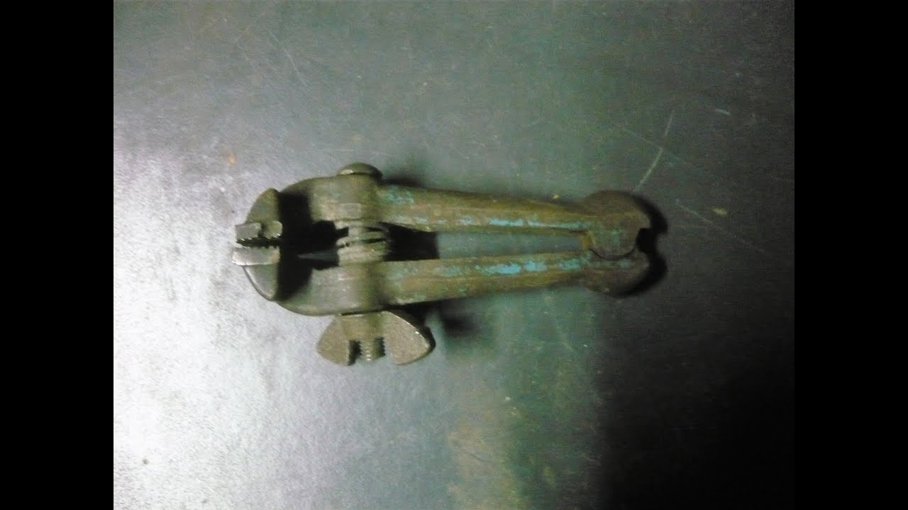 Ръчно менгеме/Ручные тиски/Hand vise Restore