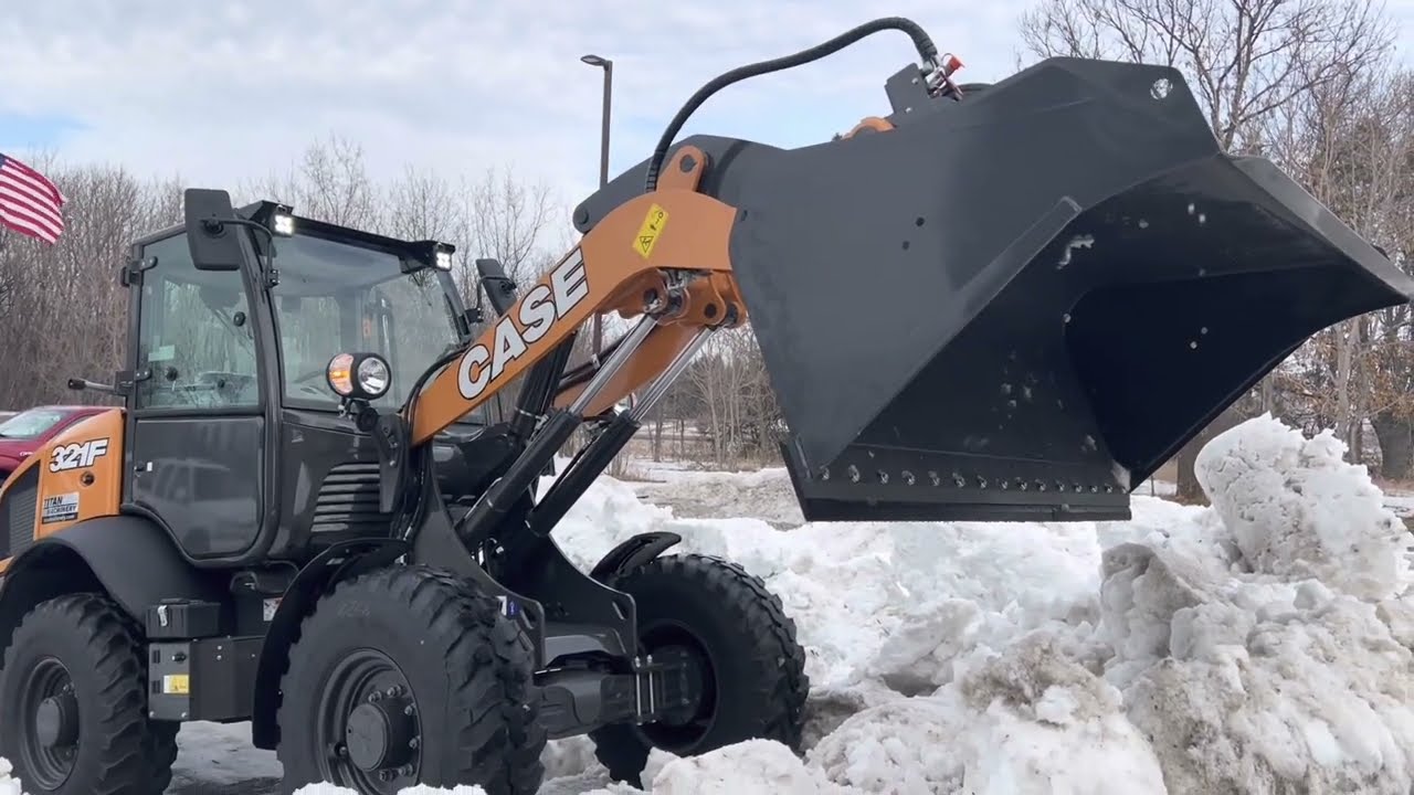 Case 321F Compact Wheel Loader, Snow Plowing Machine, Walk Around