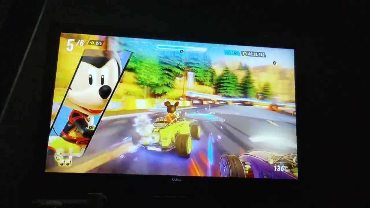 Disney Speedstorm - Mickey Mouse went against the bunch of Donald Ducks (Xbox Series S)
