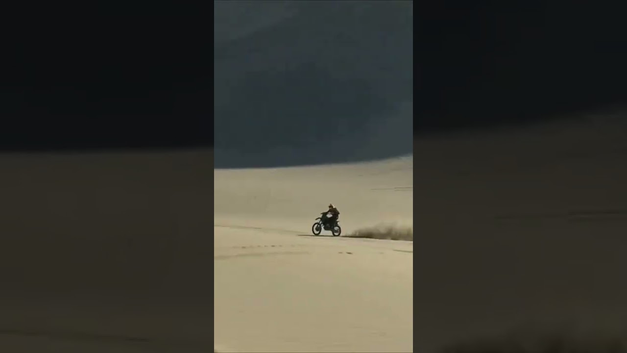 Unbelievable Jump on dirt Bike in sand dunes 🤩🤩 || parachute landing