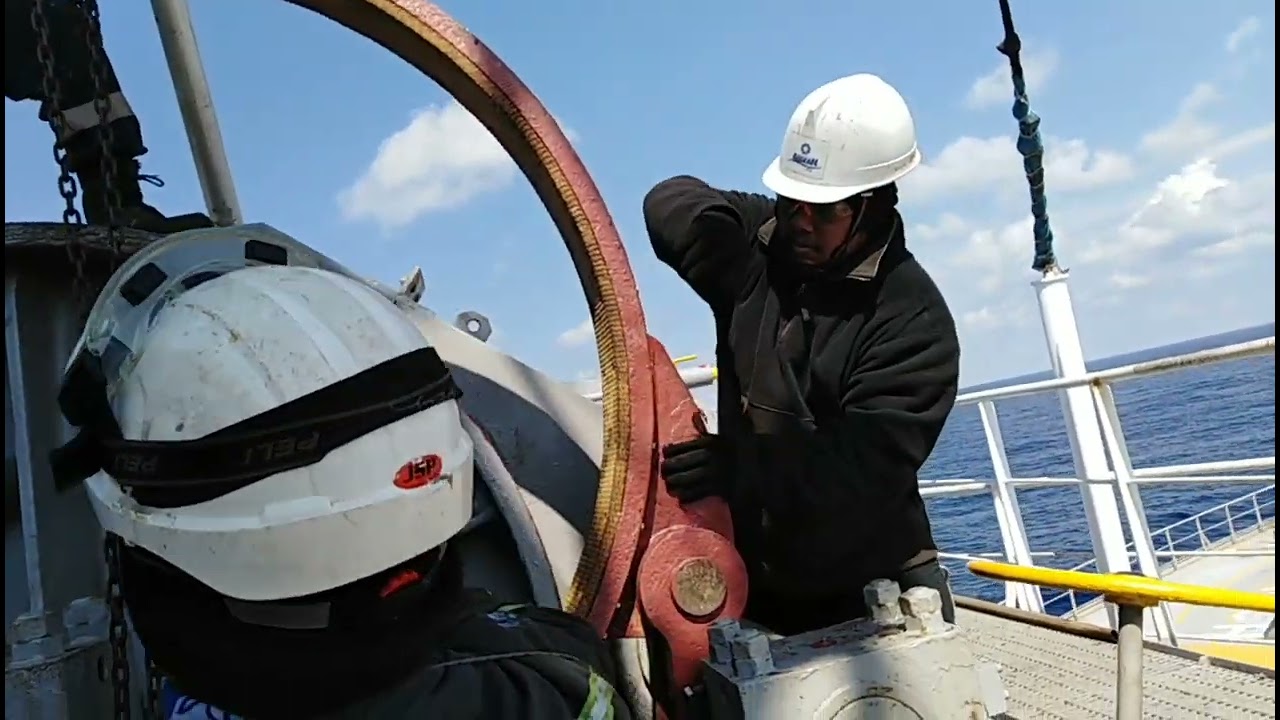Anchor Windlass brake lining pad replacement