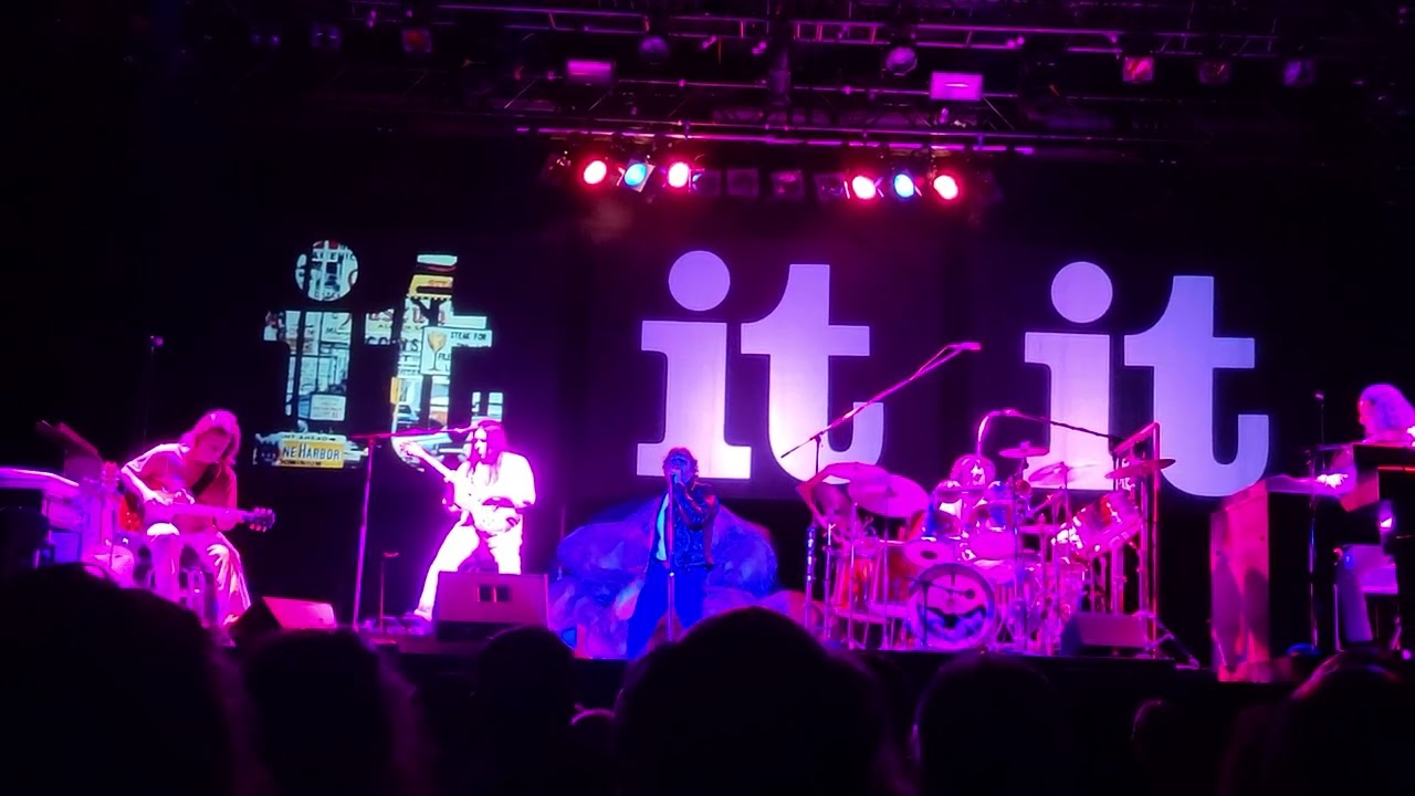 In The Rapids & it - The Musical Box Genesis tribute NYC 6/16/22