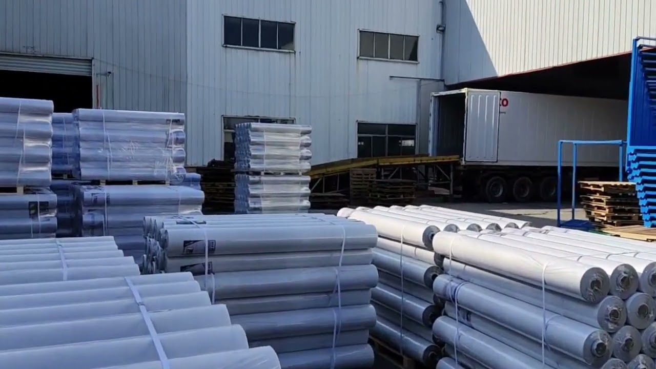 pallets of breather membrane