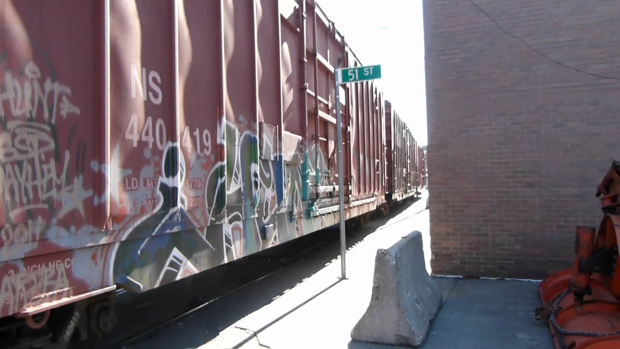 NY/NJ does some street running in Brooklyn