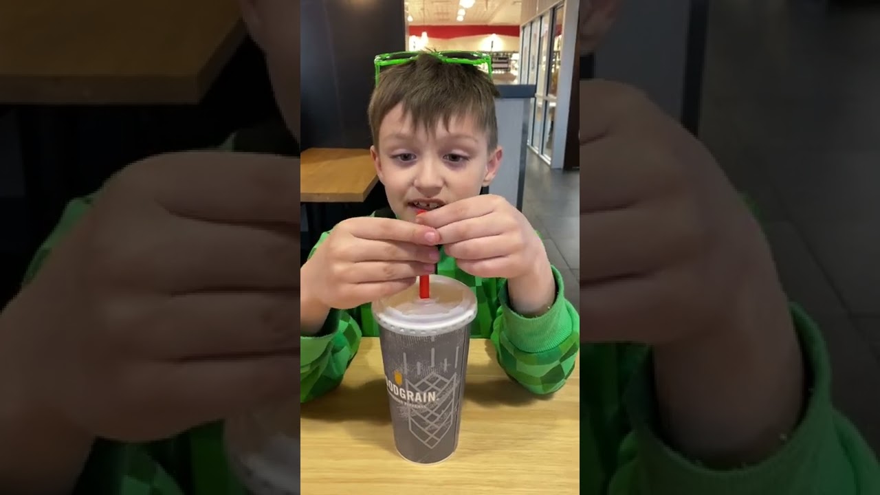 Grayson goes to That Burger Joint