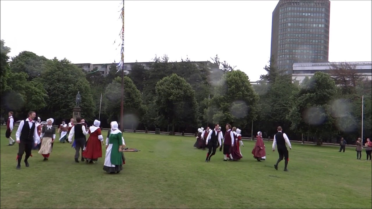 Tŷ Coch Caerdydd
