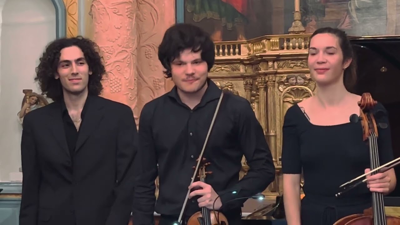 David Moreau, Caroline Sypniewski and John Gade - Shostakovich Prelude