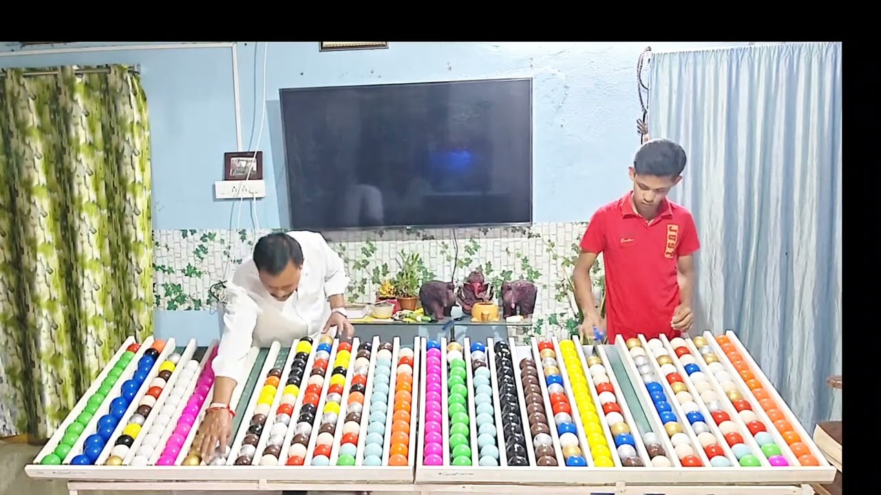 #Colour