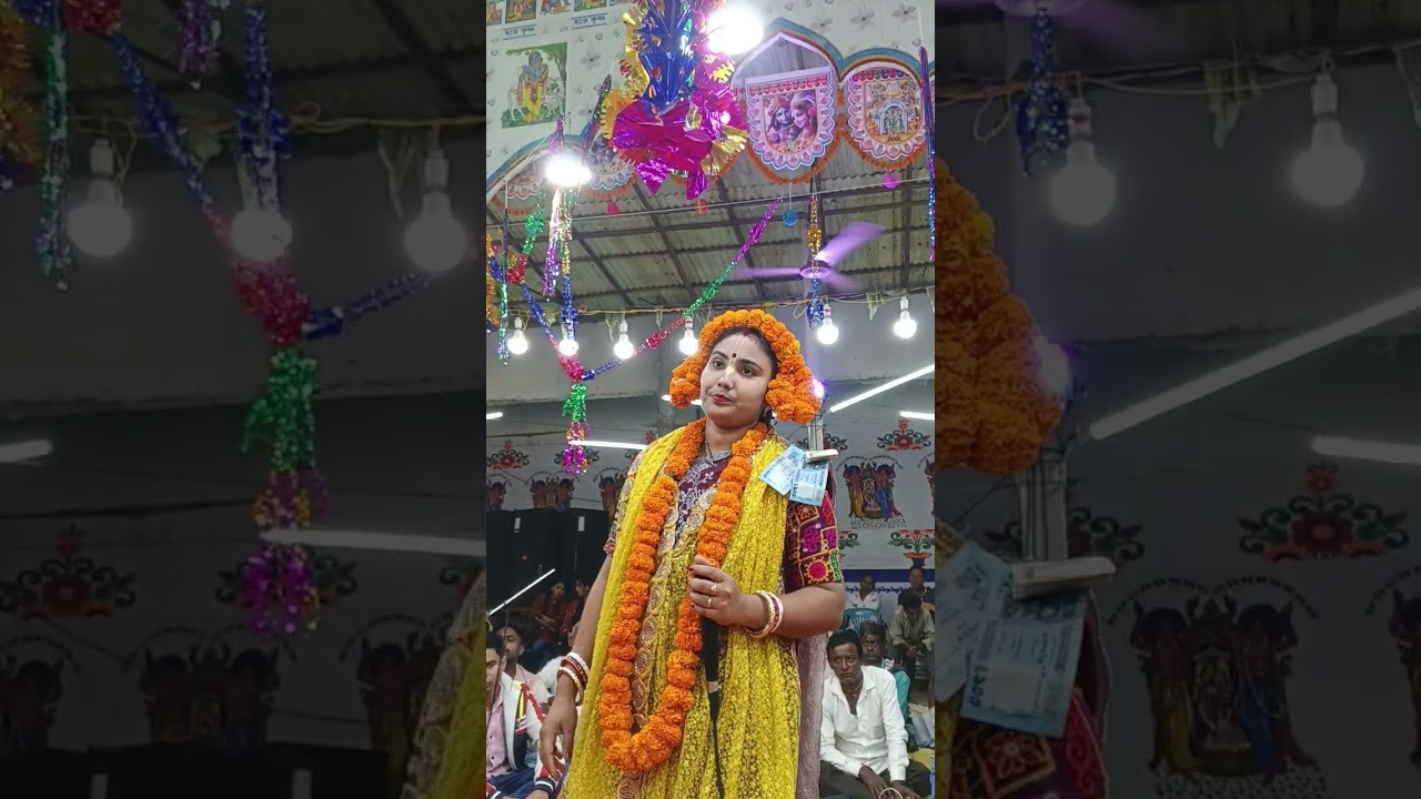 নাসারান শ্রী শ্রী রাধাগোবিন্দ মন্দির অঙ্গনে রাস লীলা পরিবেশনায় অর্পণা মন্ডল, নওগাঁ 