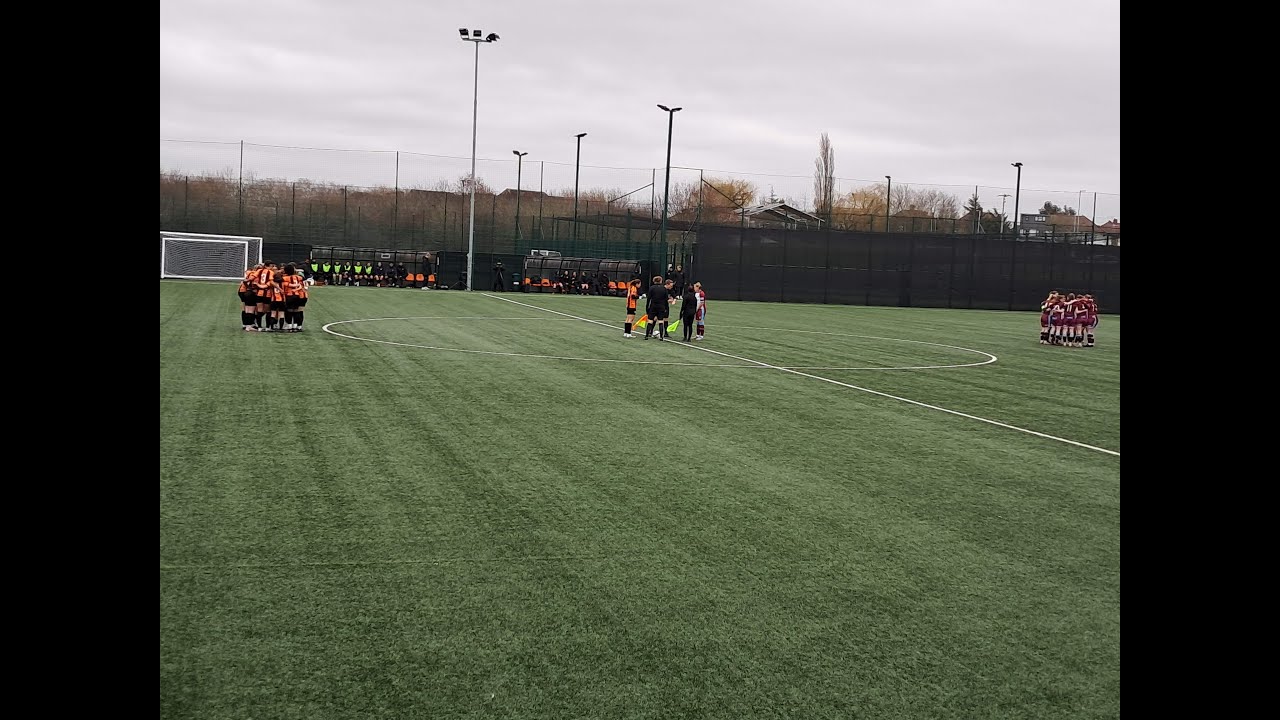 London Bees v Chesham United Women - Match Highlights