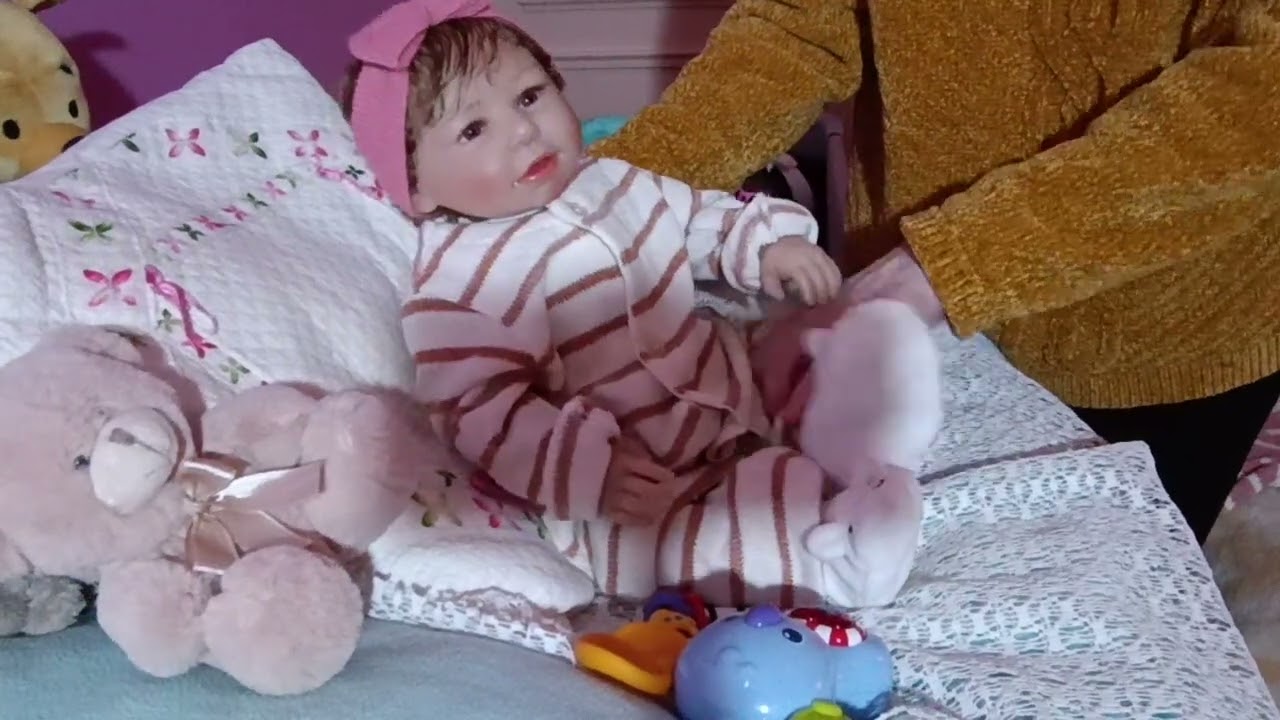 #casualfunfriday, @Kitty's Dolls & Collectibles, #twinsfriday🥰🐈‍⬛