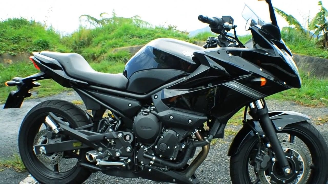 2012 Yamaha XJ6 Diversion Review