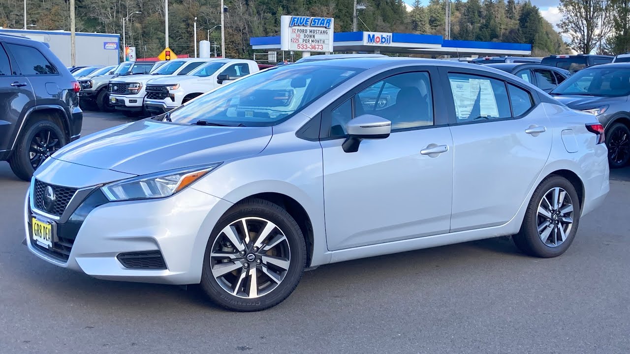 2021 Nissan Versa SV