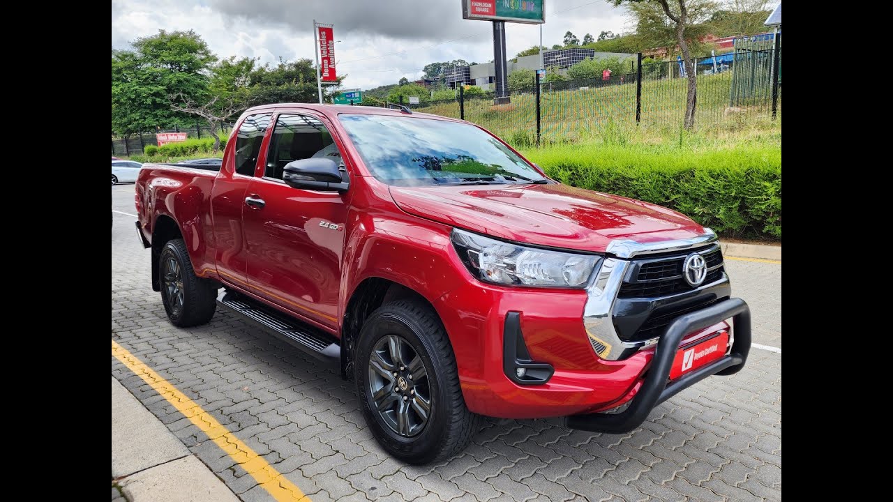 Hilux Extra Cab 24 GD6 RB Raider MT Red