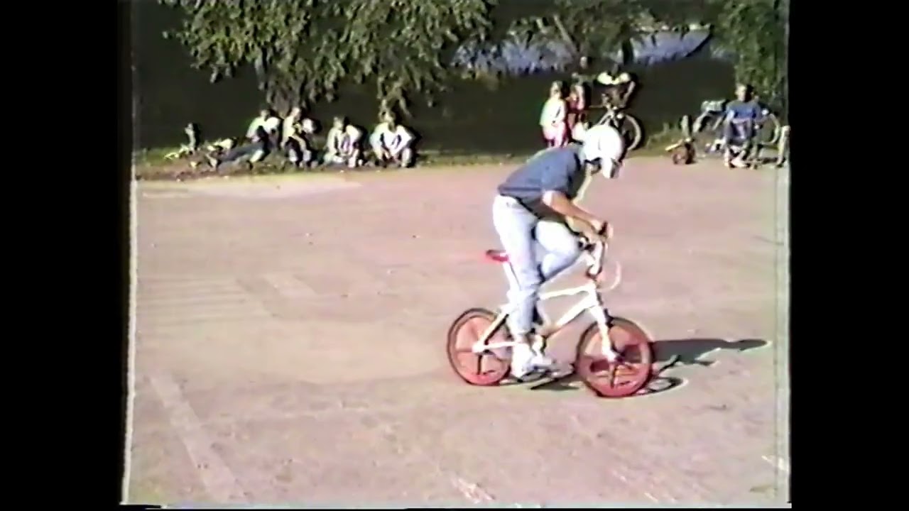 Michael de Giorgy - BMX Flatland im Kölner Jugendpark, 1985