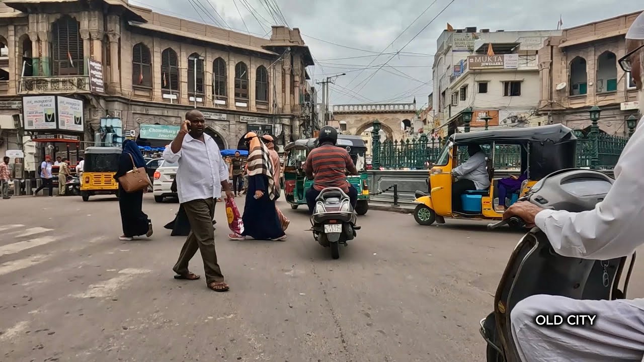 Driving in Hyderabad Charminar Road | One of the Most Incredible City in India