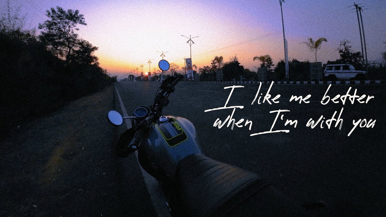 CB350 RS | In the middle of sunset... 