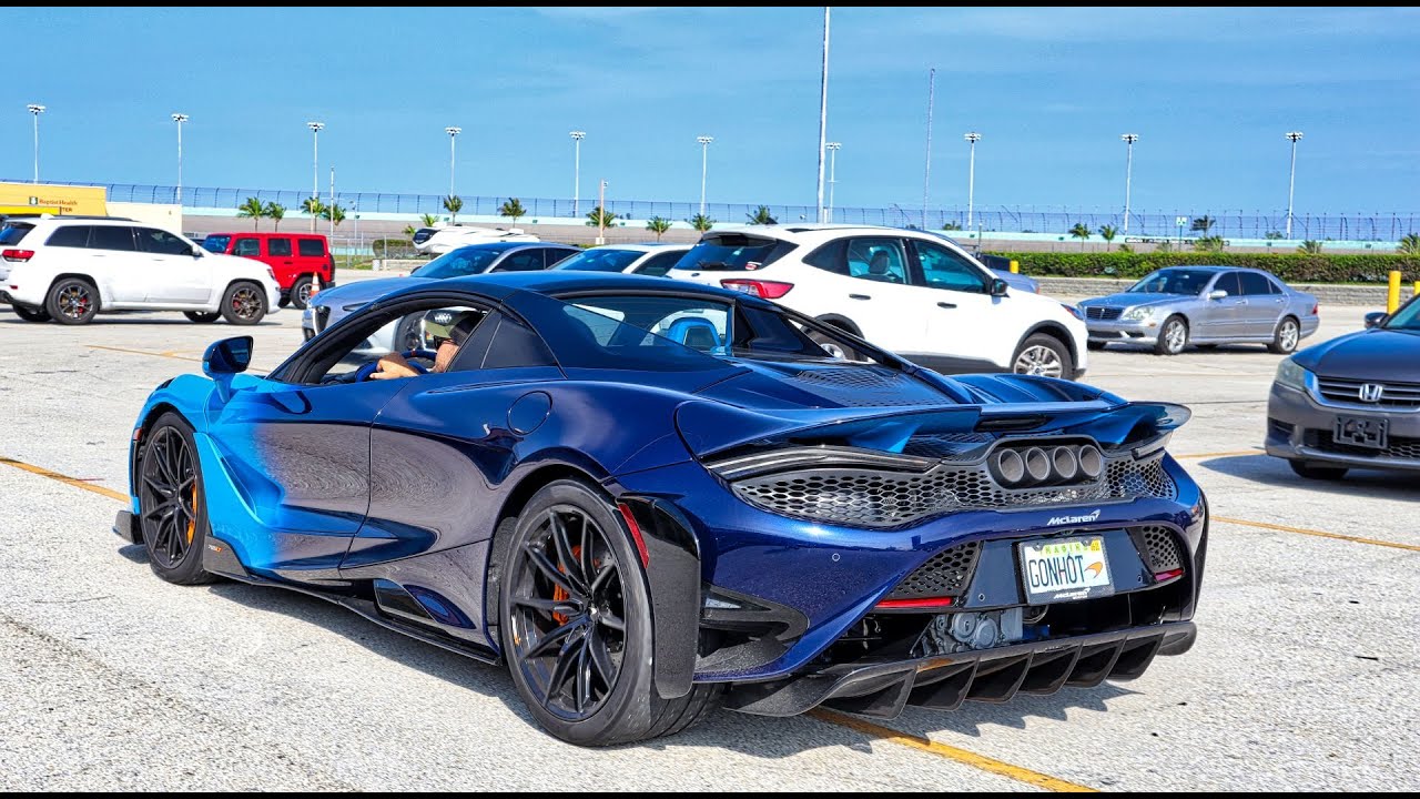 Supercars Leaving - Lamborghini Aventador SVJ, Ferrari 812 Spider, McLaren 765LT - Ride2Revive 2023