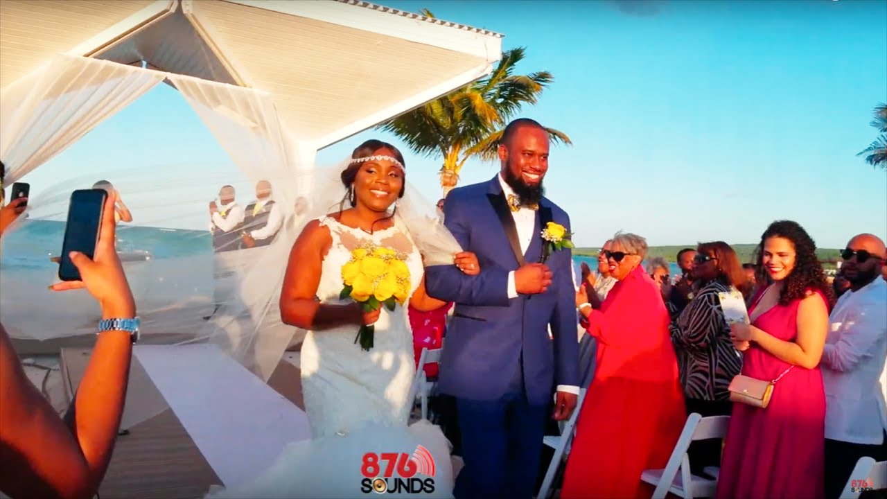 Jamaican Wedding : From Chicago to Royalton Blue Waters (Part 1) -  Dominique & Robert Witherspoon