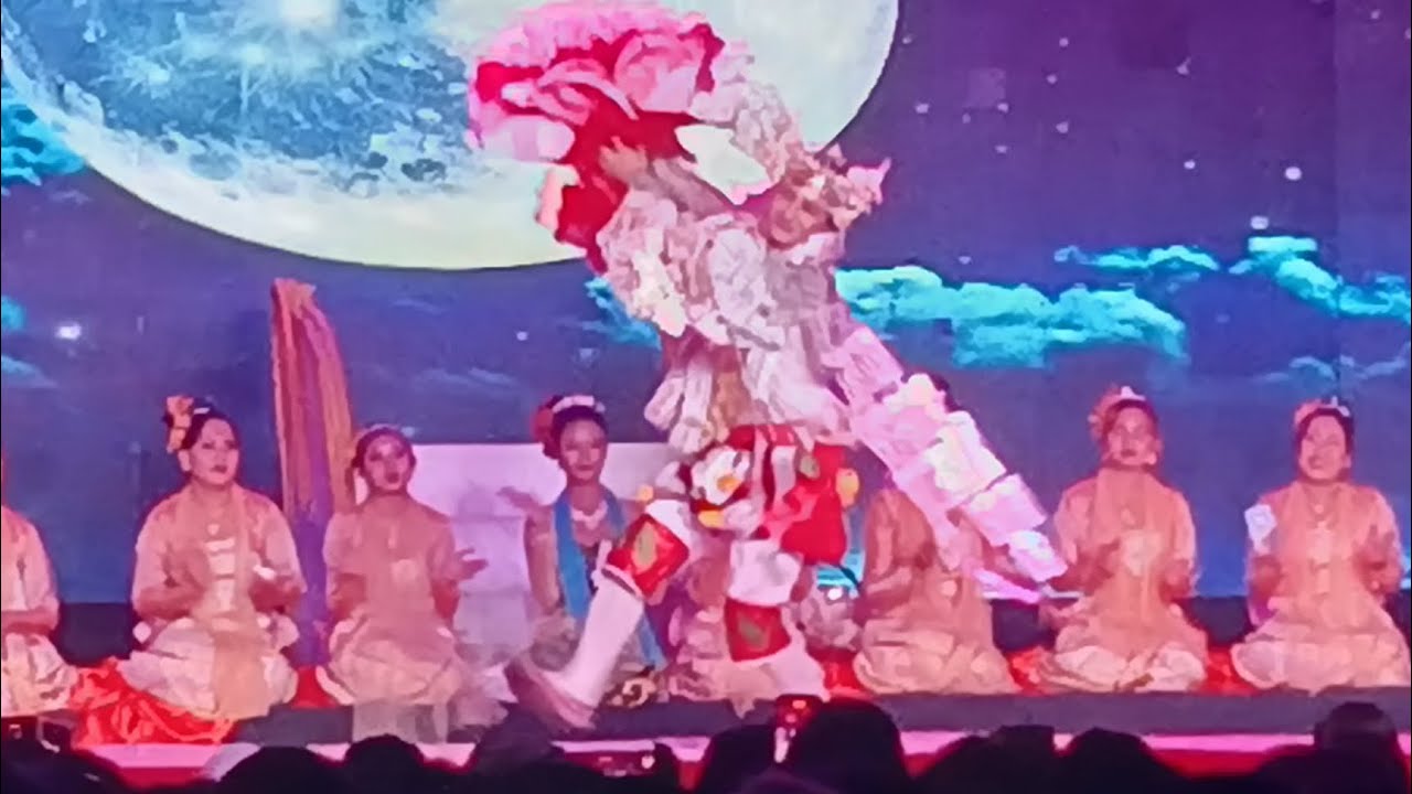 အပြုံးမင်းသားလေး စမ်းရေမိုး  နှစ်ပါးခွင် 