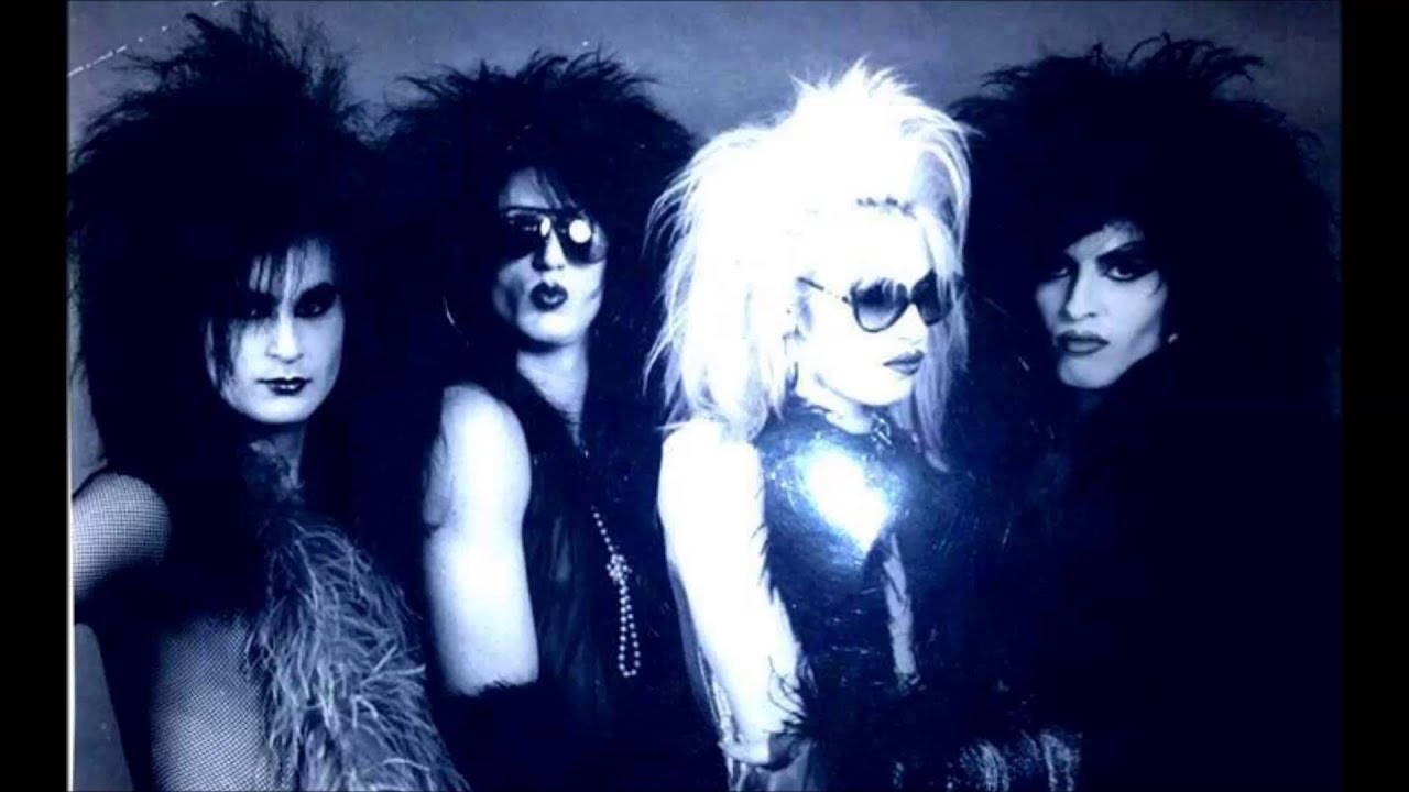 Stars From Mars - Kiss Kiss I'm In Love With You