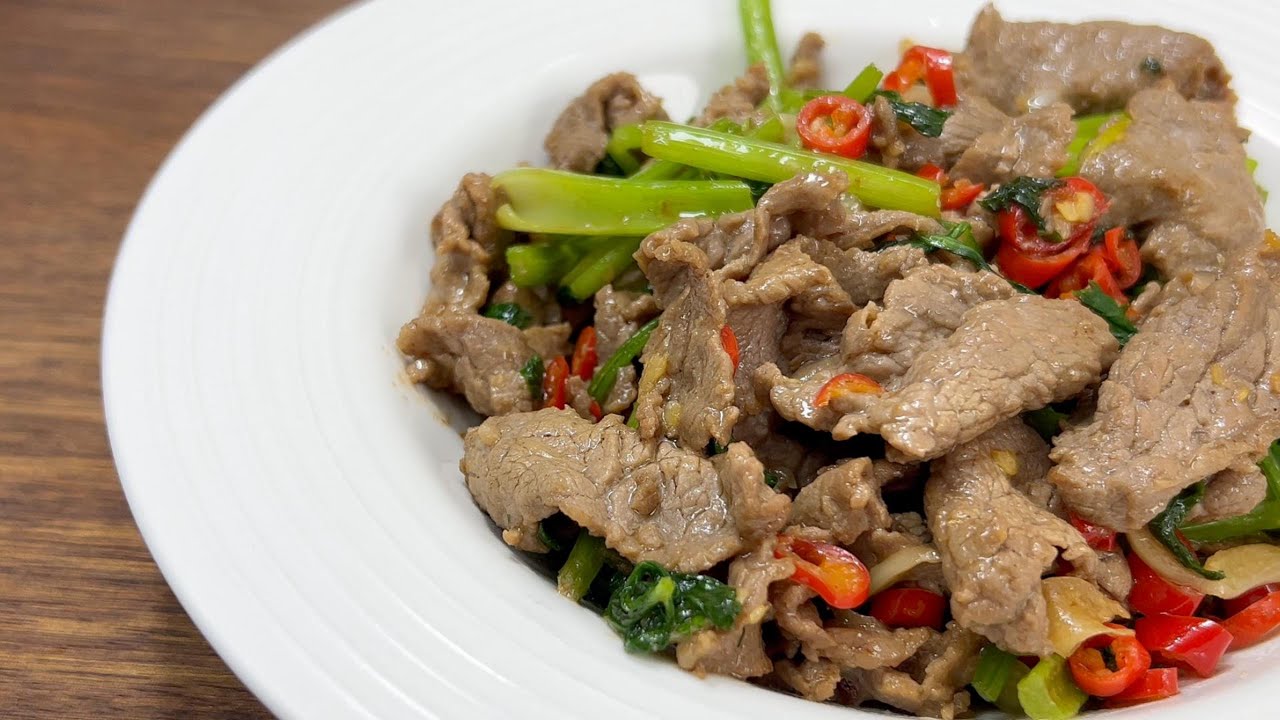 Grandma's Beef Recipe - Stir-fried Beef with Celery!