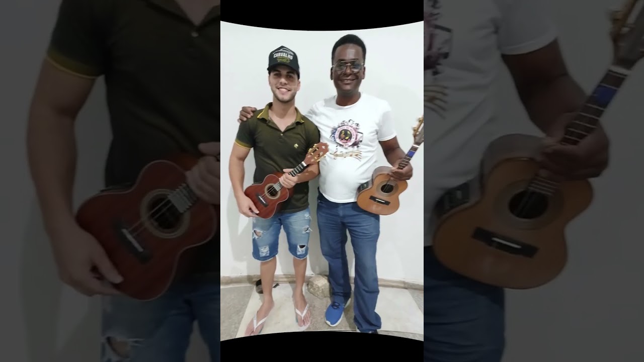 Alunos da Escolinha de Musica Saia do Zero .