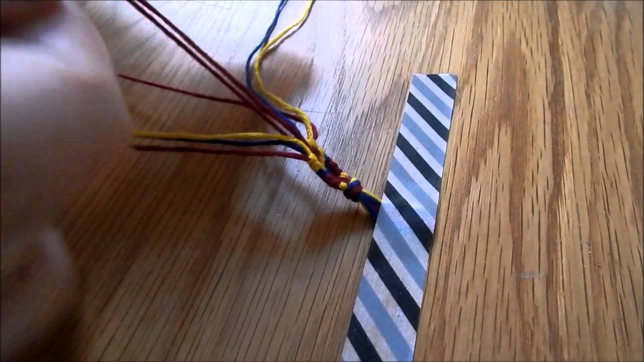 DIY Cross and Diamond Friendship Bracelet (Pattern #5282)  ¦ The Corner of Craft