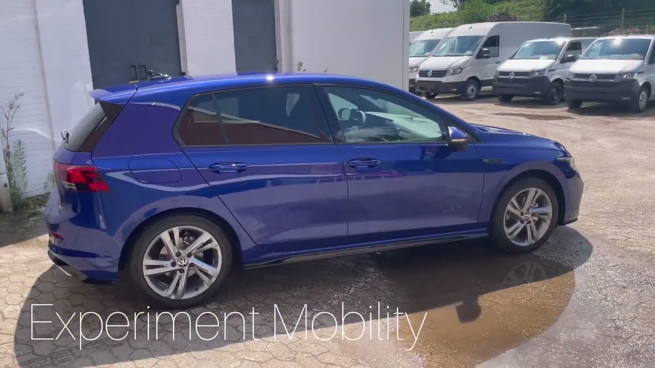 Volkswagen NEW Golf mk8 R-Line 2023 Lapiz Blue 17 inch Valencia EXTERIOR DETAILS