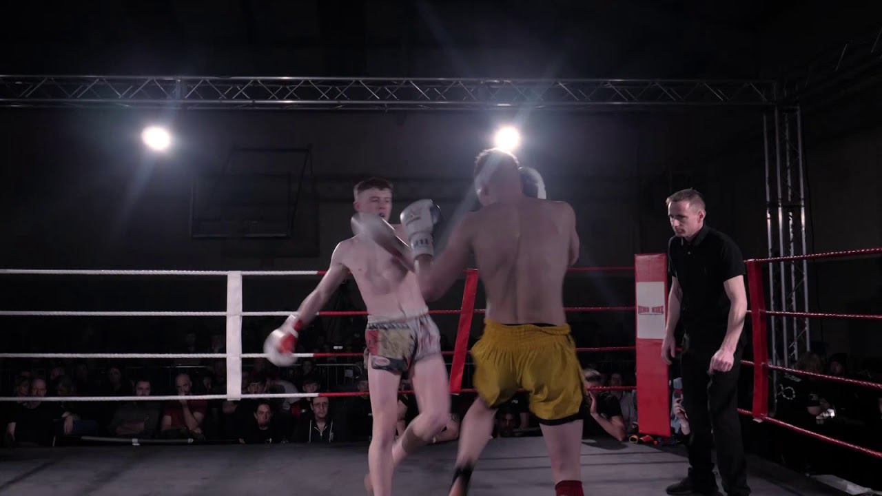 Evolution Fight Night 2 -Tom Keogh (Warriors M.T) -VS- Erik Hehir (Courage M.T) -65kg