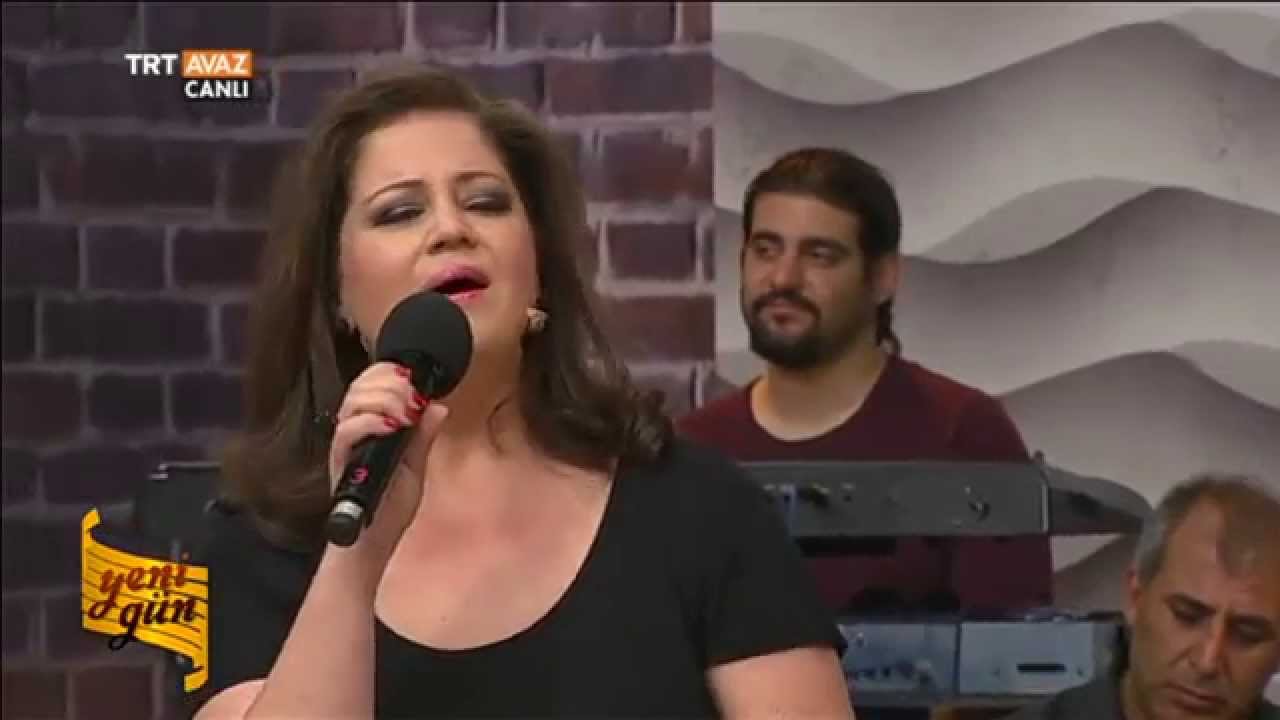 Berrin Şener - Kapıldım Gidiyorum - Yeni Gün - TRT Avaz