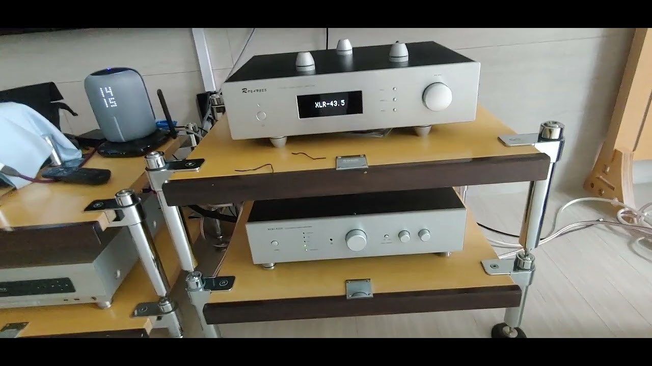 Tokban ts-10,ts-2:two frequency band+Monitor audio