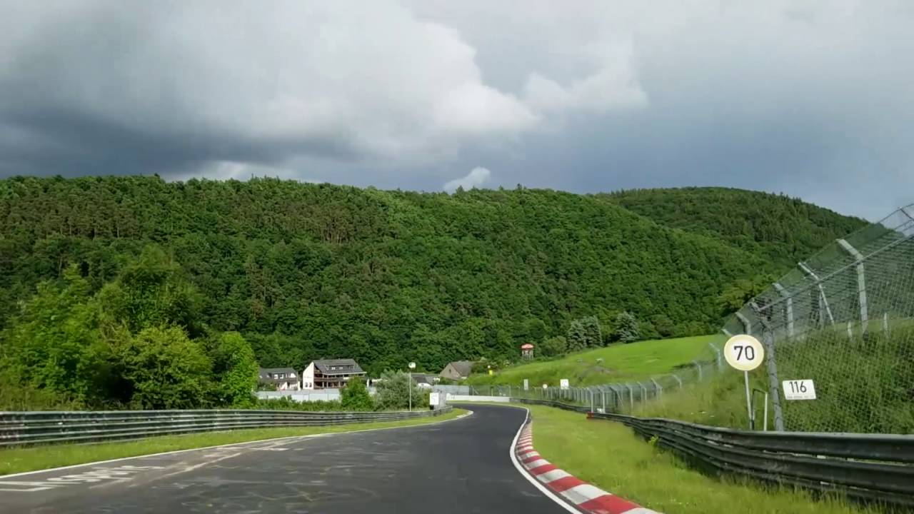 Nürburgring - Skoda Rapid Spaceback 1,4l TDI 5-Gang - 11m11s BTG