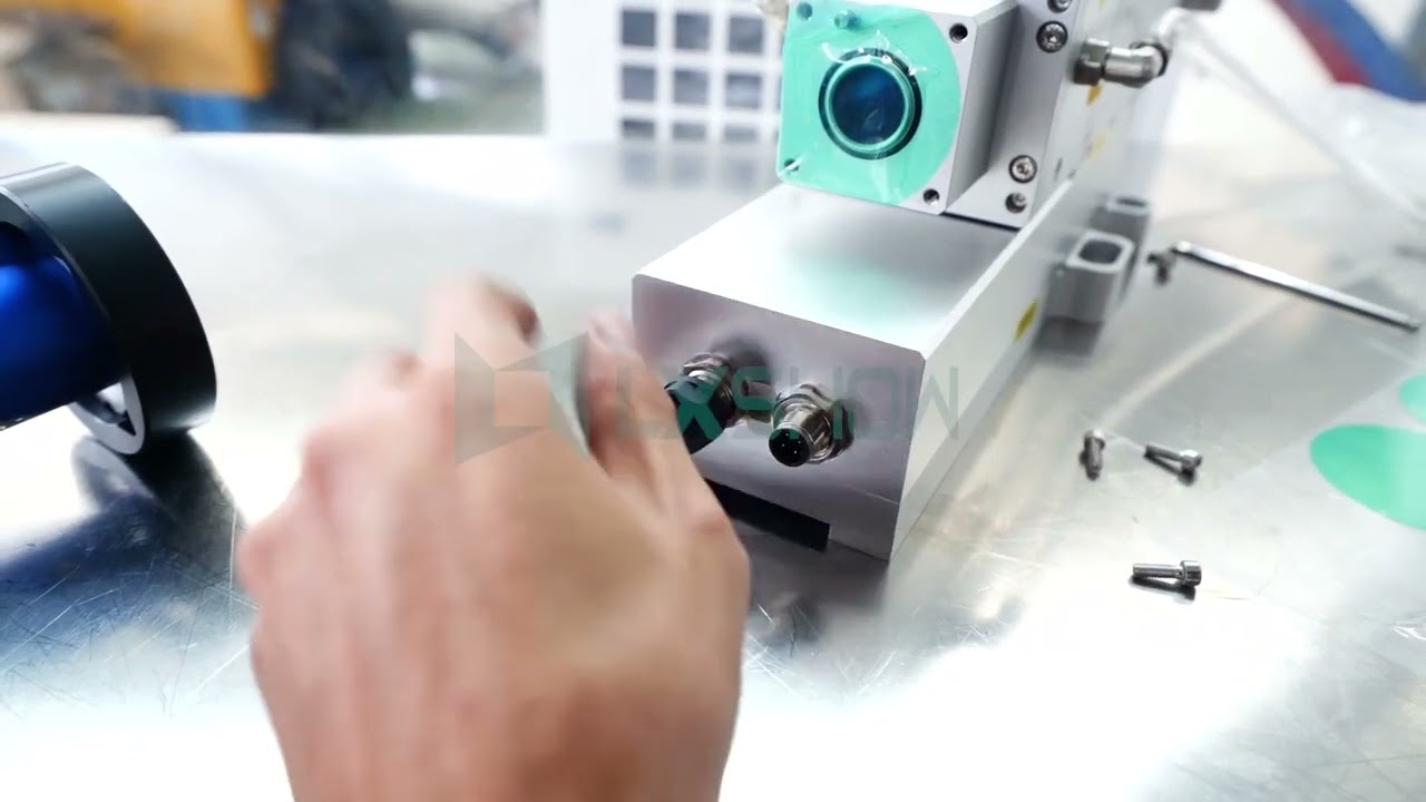 fiber lasdr cutting head  bm114 QBH integrated connection method Disassembly video