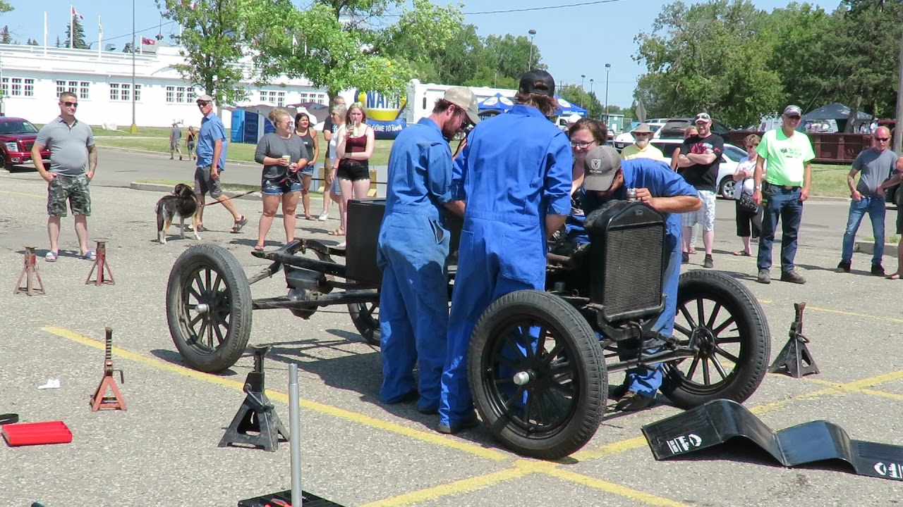 Super Run Manitoba 2019 1914 Model T Assembly Challenge.