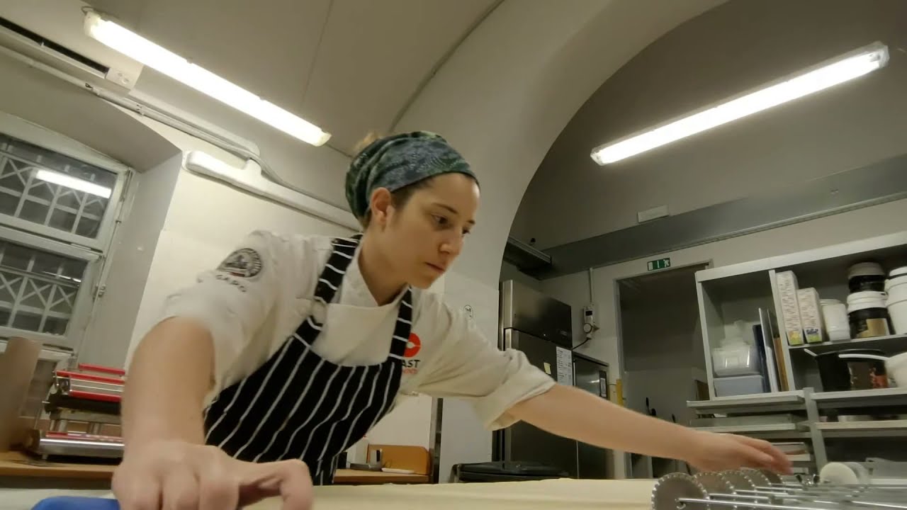 [No Music] Viennoiserie - S Cutting and Rolling Croissant [No Dough View]