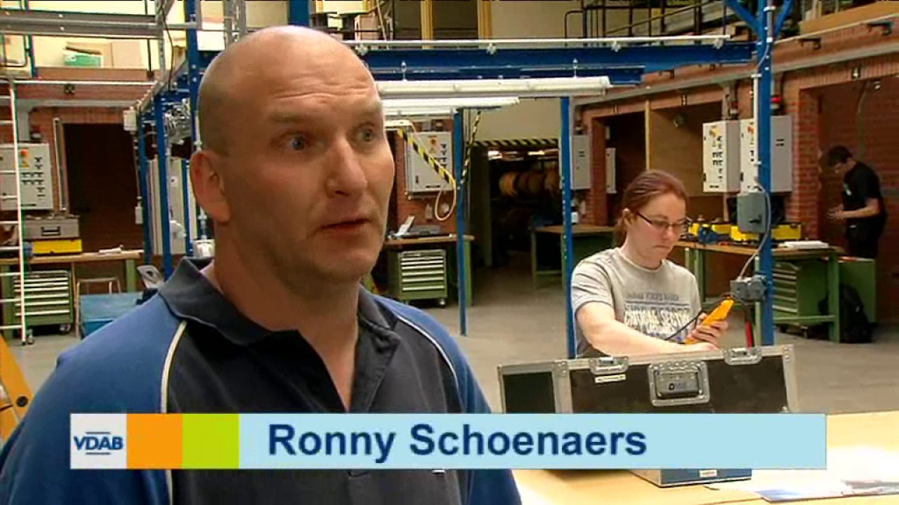 Loopbaangetuigenis van elektricien Heidi