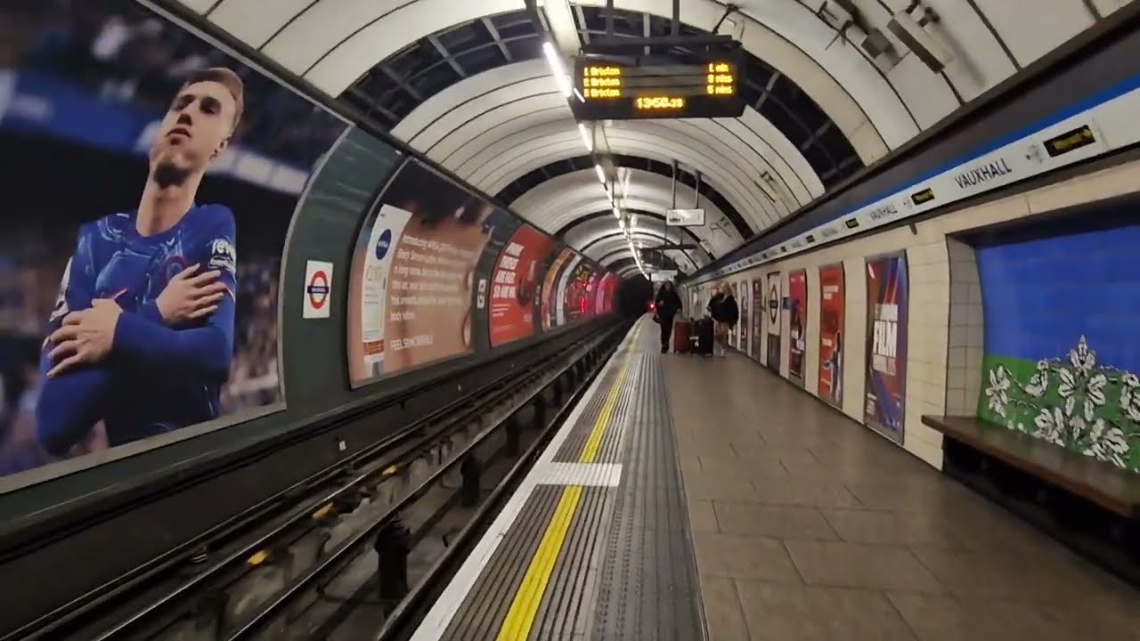 VAUXHALL Underground Station (2025)