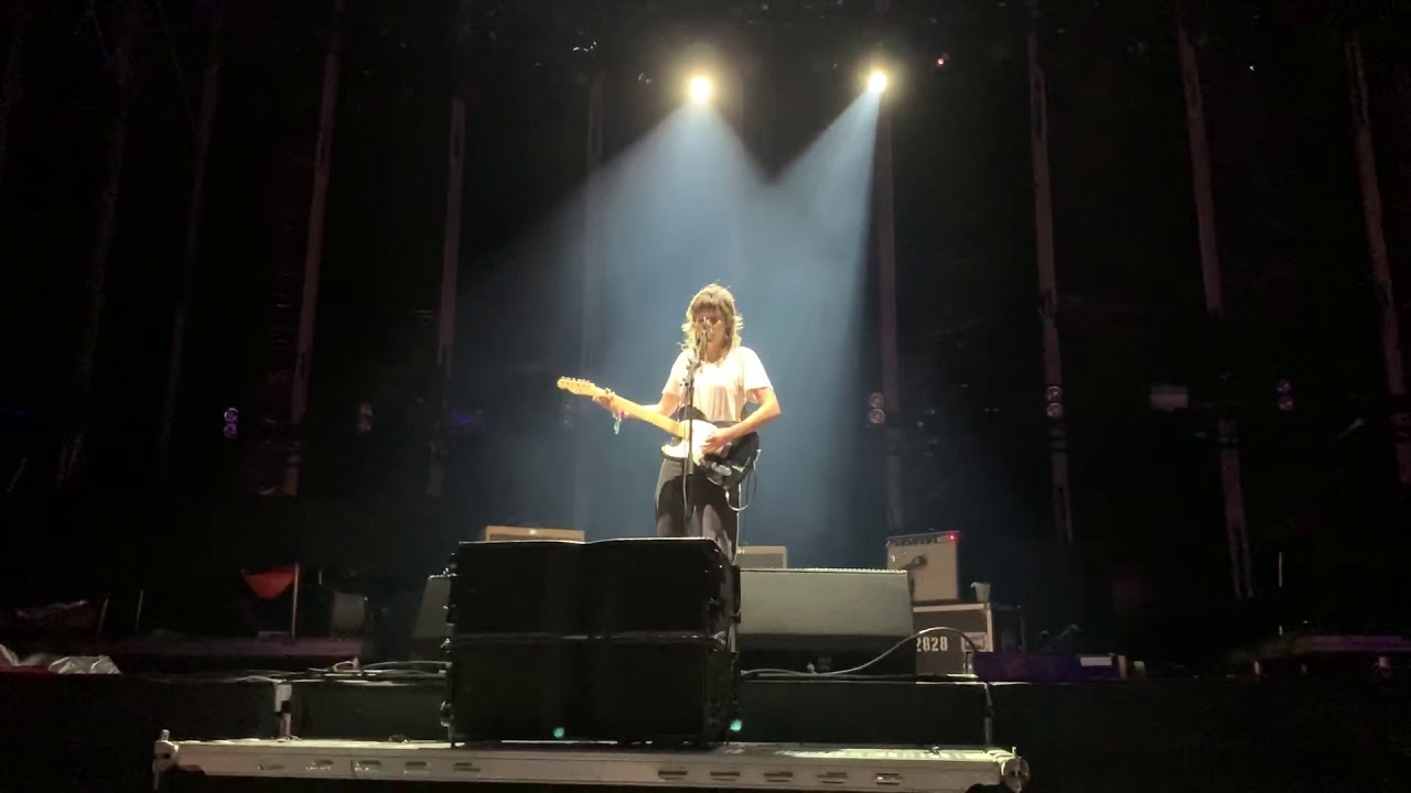 Courtney Barnett - Dawned On Me - Sky Blue Sky Festival - January 18, 2020