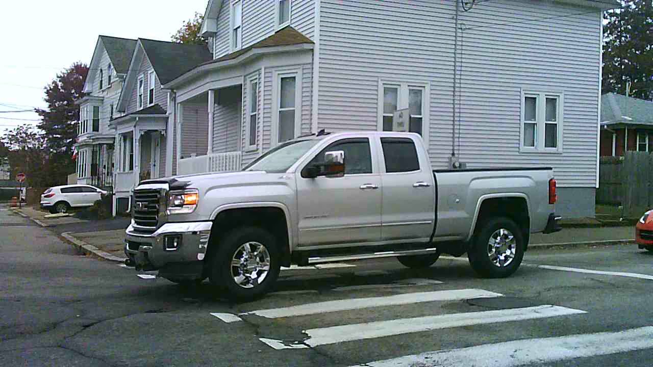 Driving in Providence, Rhode Island - Plainfield Street
