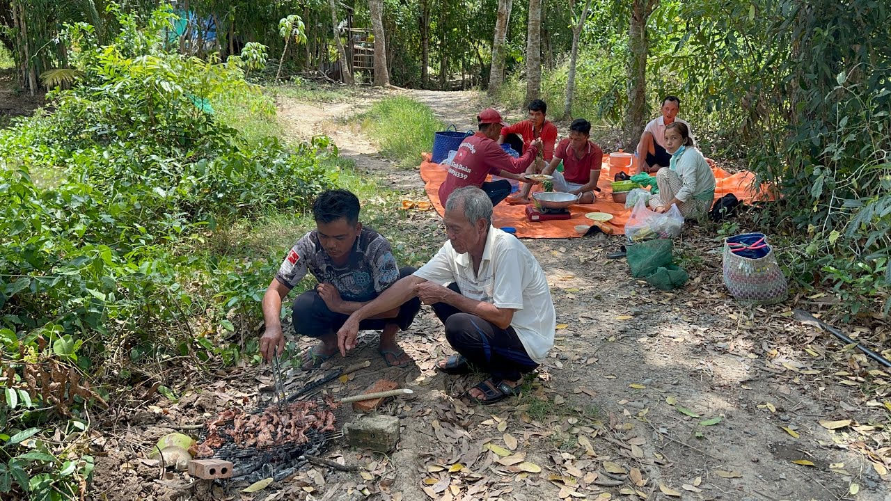Ếch biết kêu rồi . Săn bắt một ngày trên đồng Lúa Chín VXĐ 