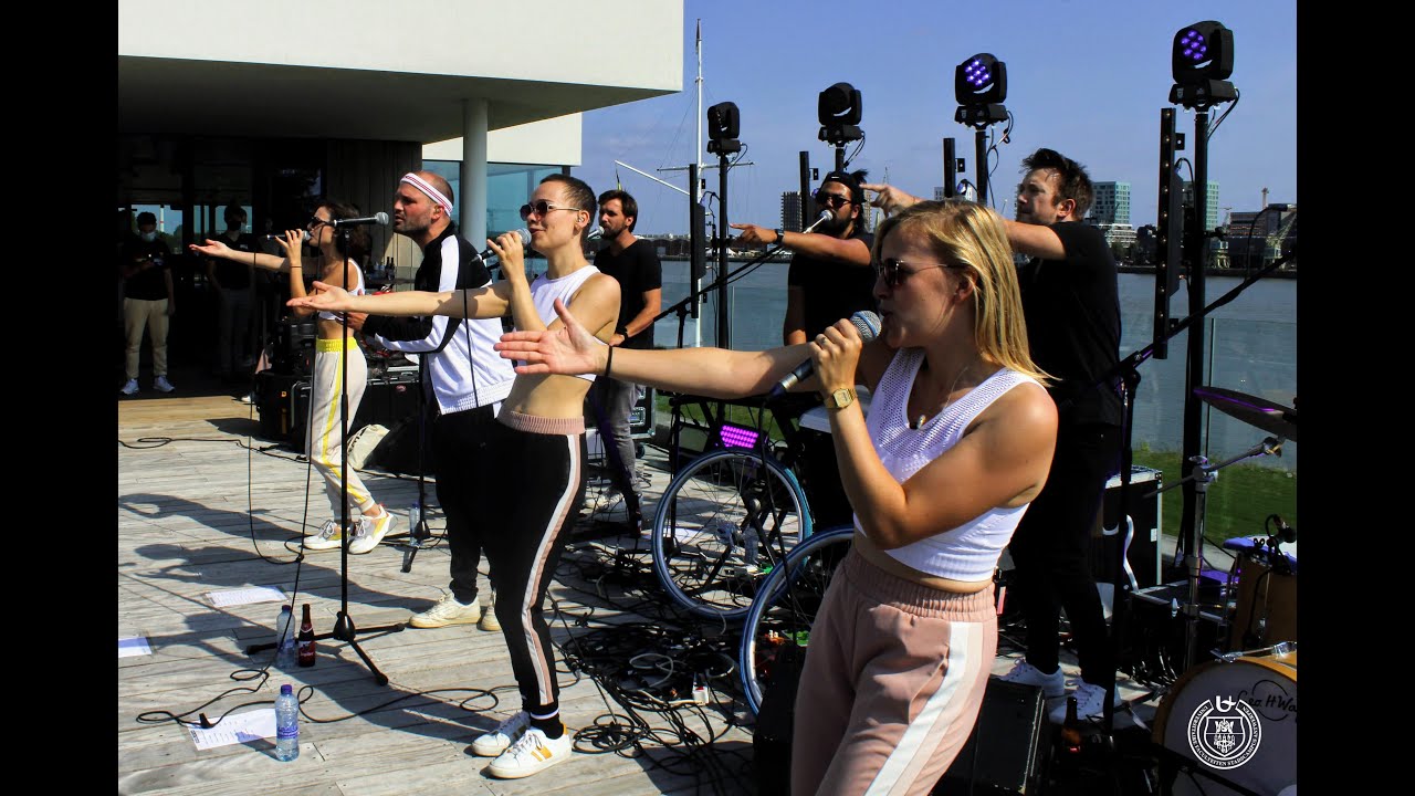 Chackie Jam Livestream for Students On Stage by Unifac Vzw